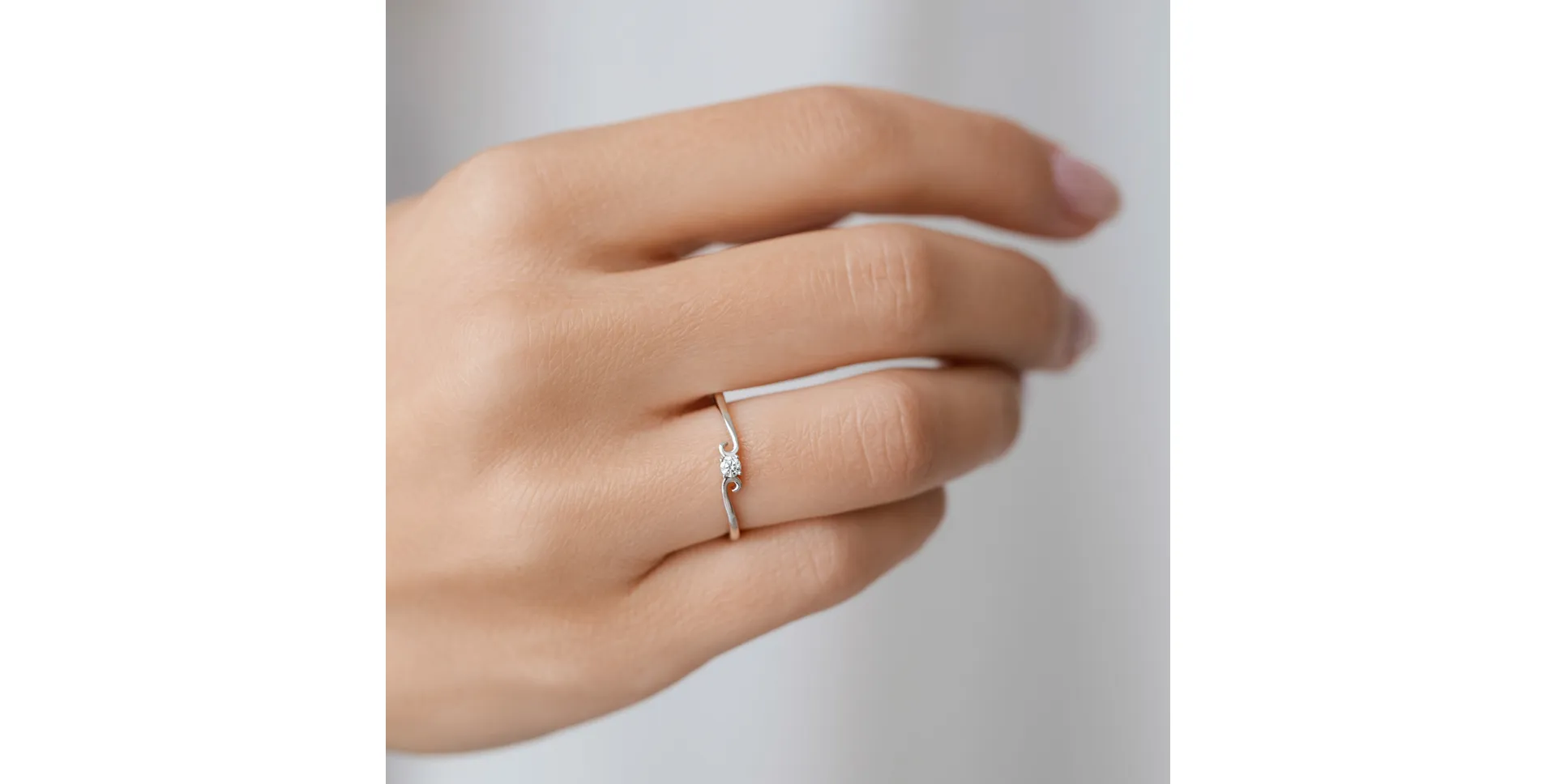 Prsteň s diamantom Baroque Love