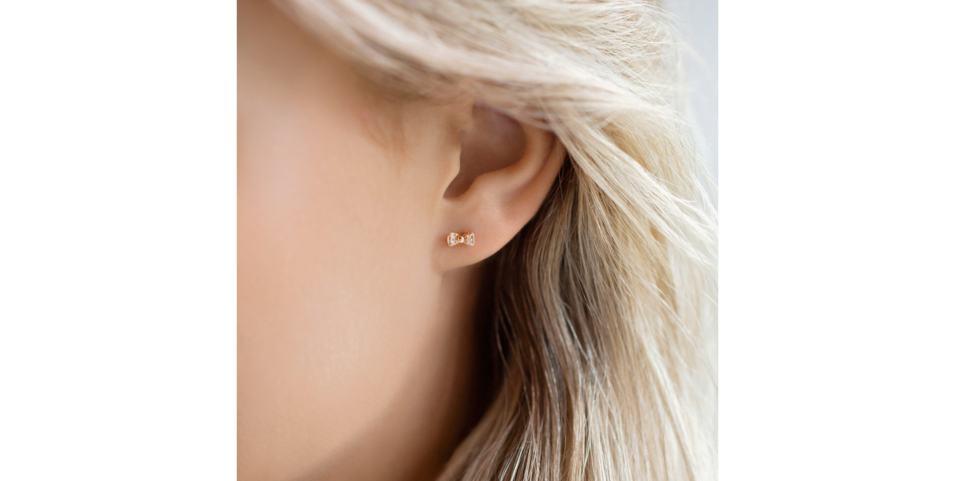 Náušnice s diamantmi Endless Bow