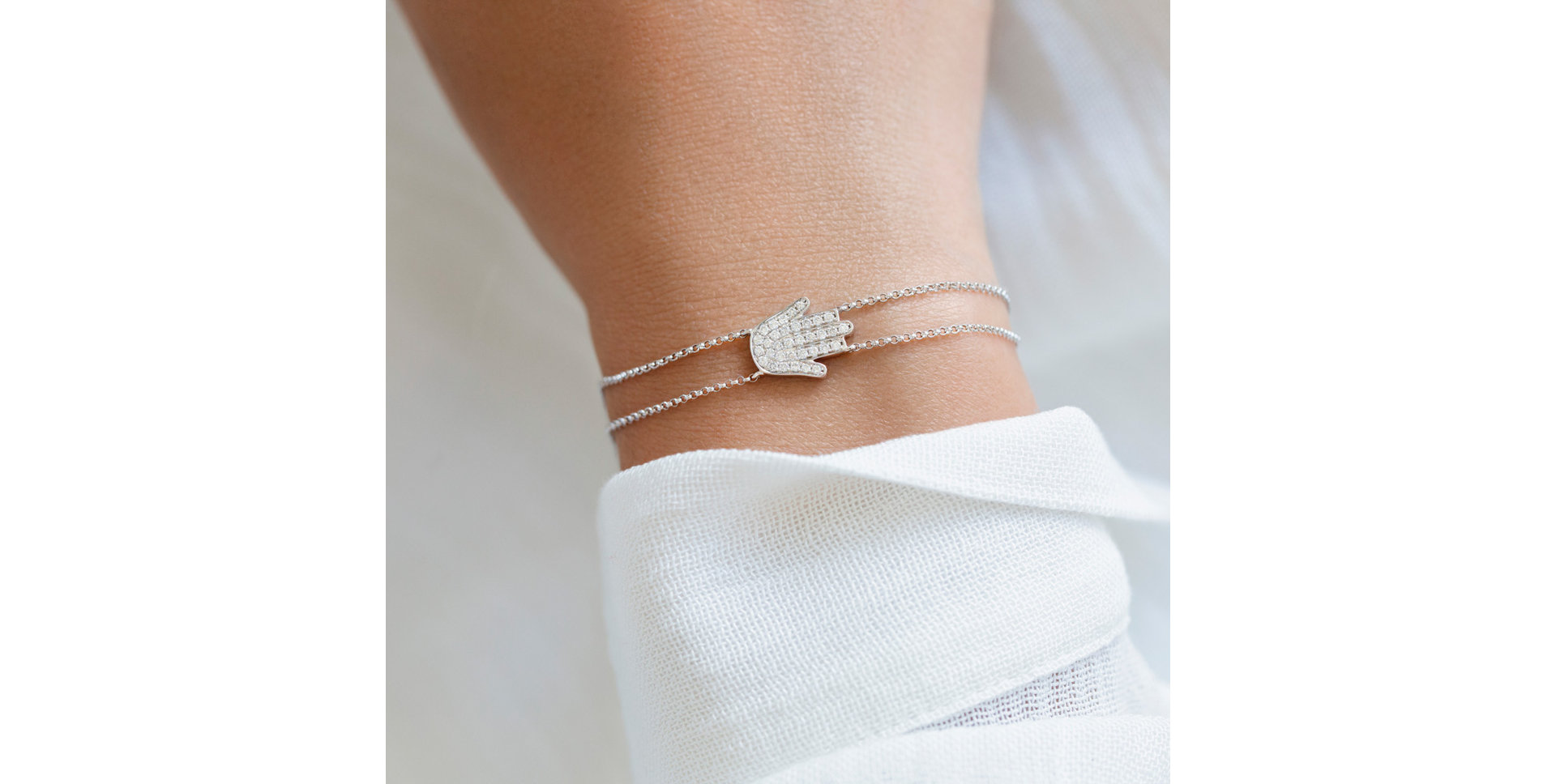 Náramok s diamantmi Hand of Fatima