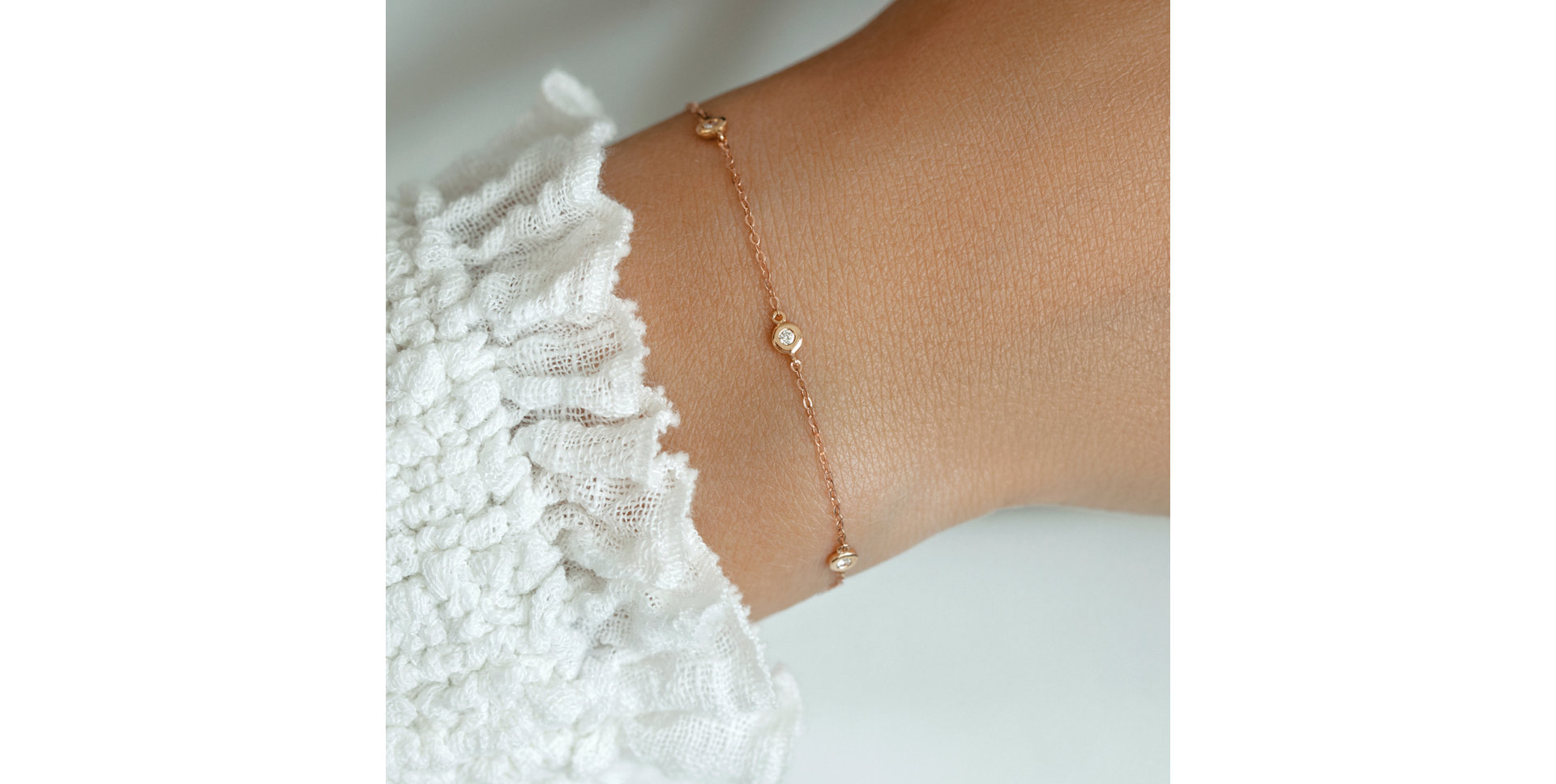 Náramok s diamantmi Dots