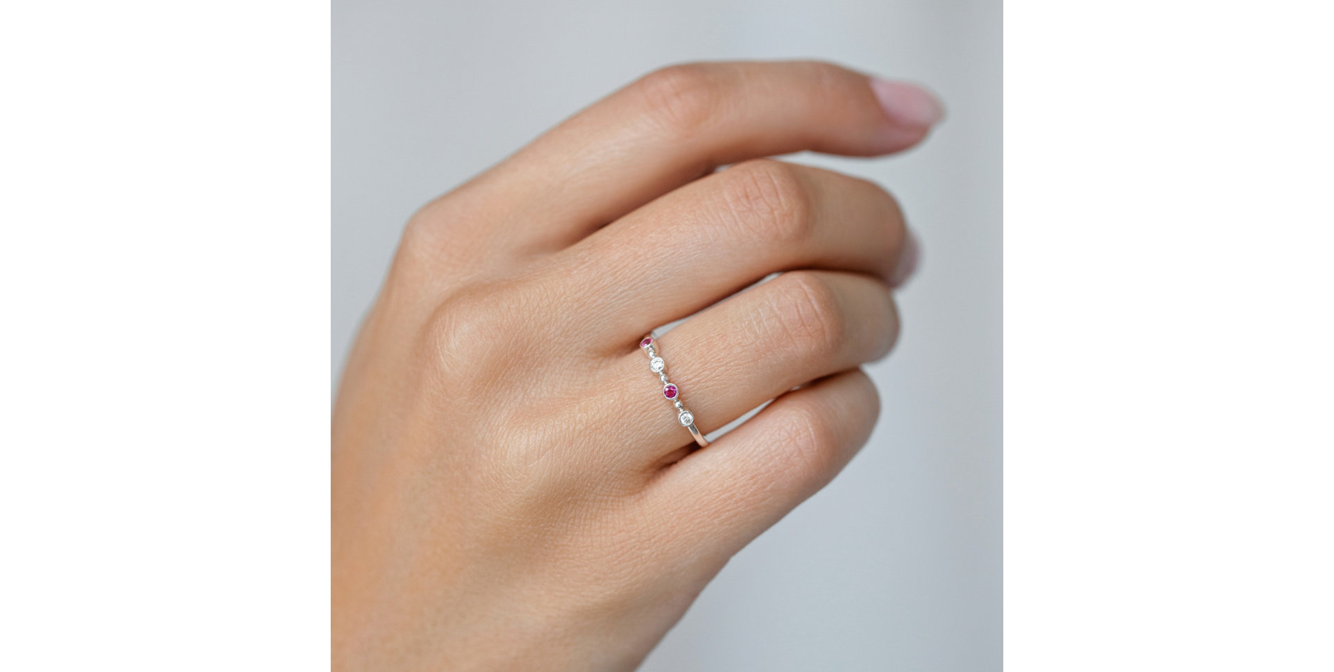 Prsteň s diamantmi a zafírmi Simplicity