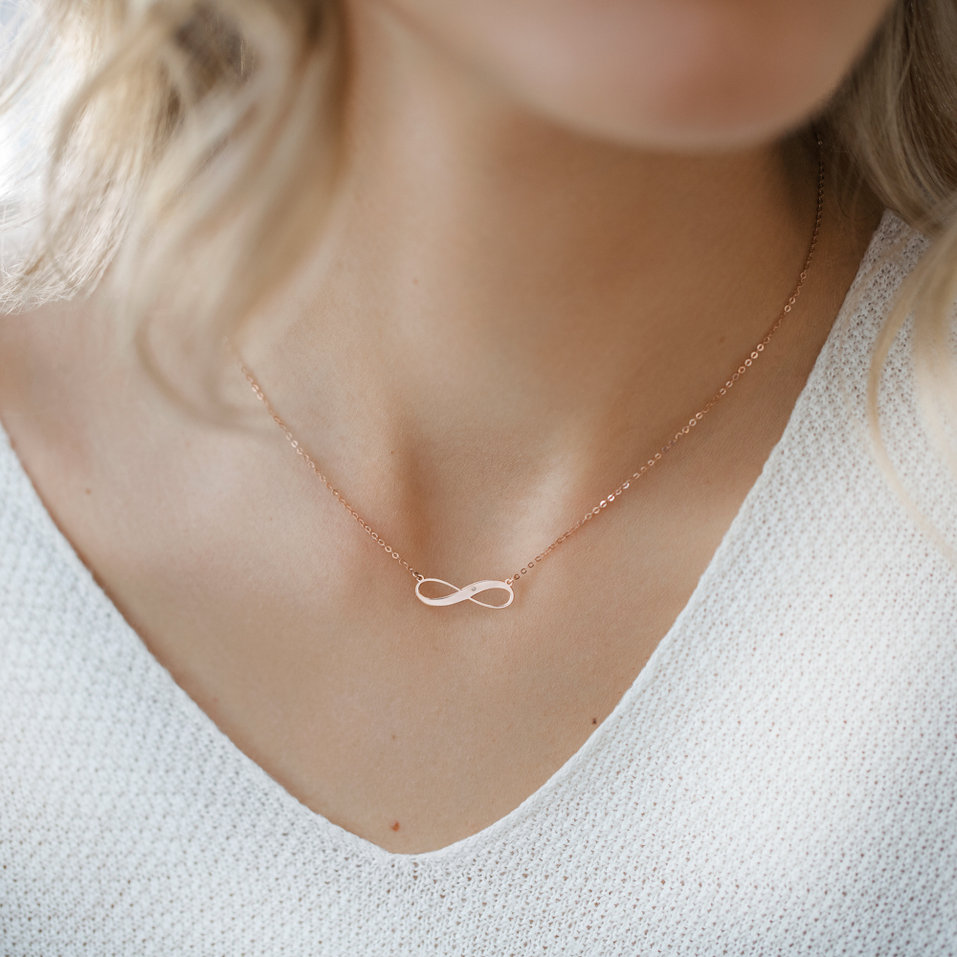 Náhrdelník s diamantom Infinite Space