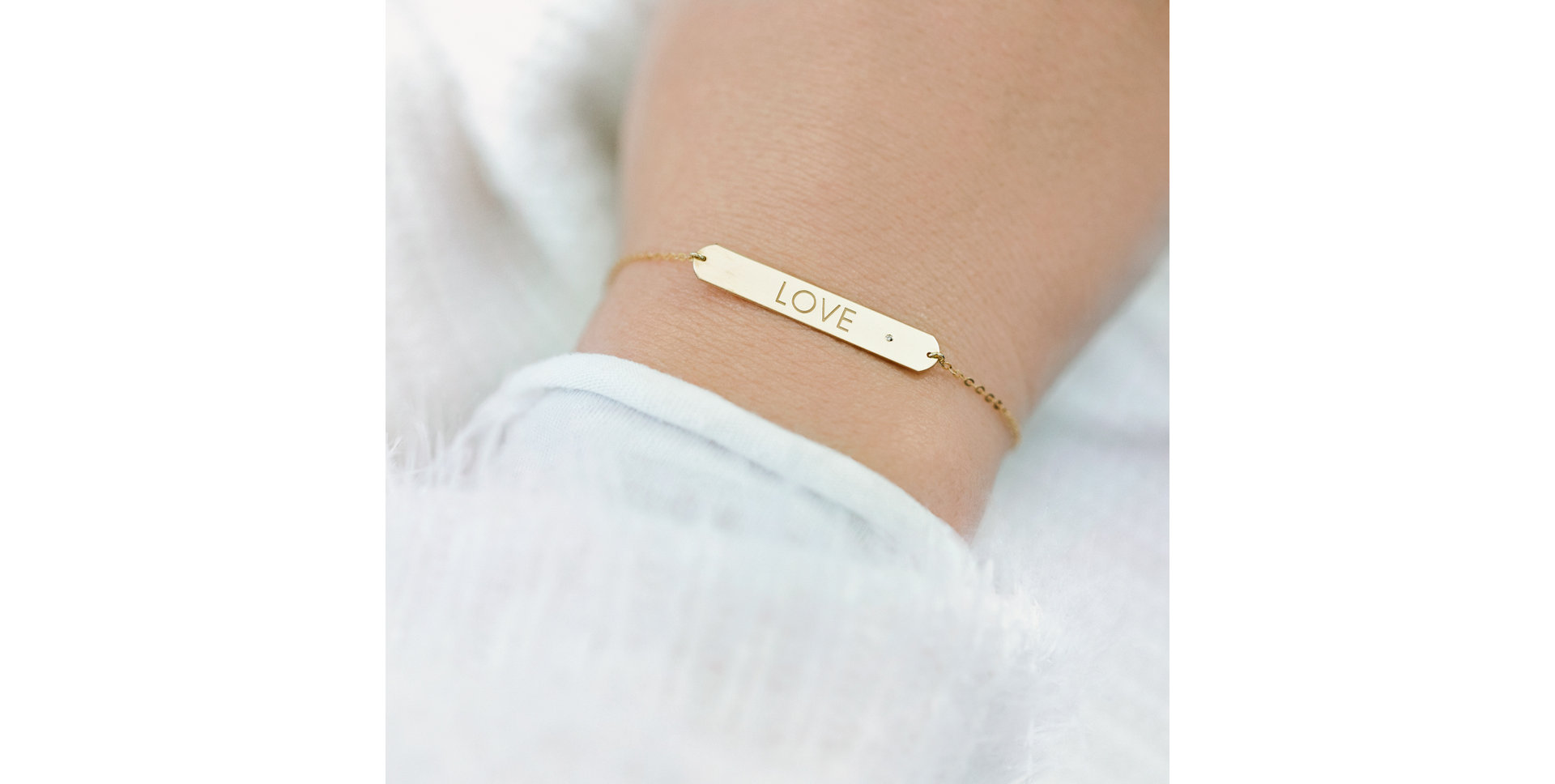 Náramok s diamantom Love Military