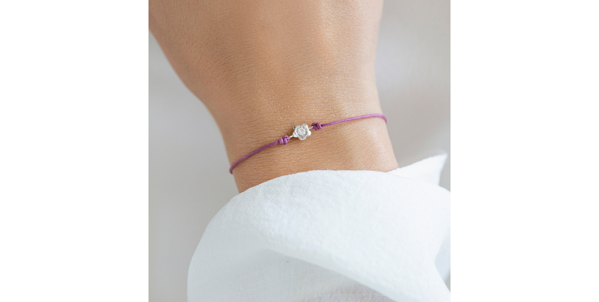 Diamantový náramok so šnúrkou Diamond Blossom