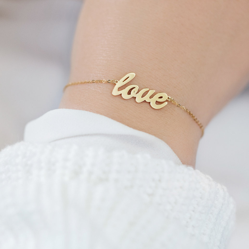 Náramok s diamantom Love