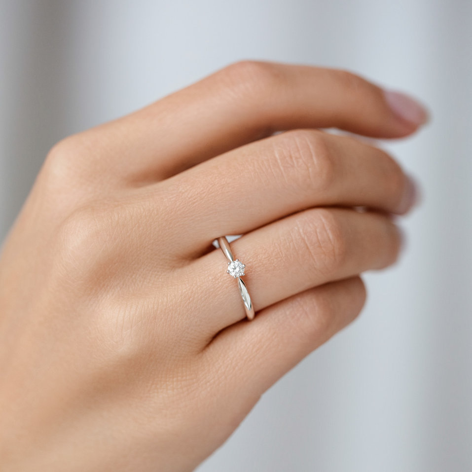 Prsteň s diamantom Eternal Joy