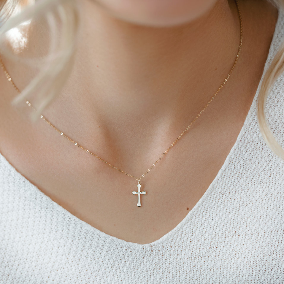 Náhrdelník s diamantom Classic Cross