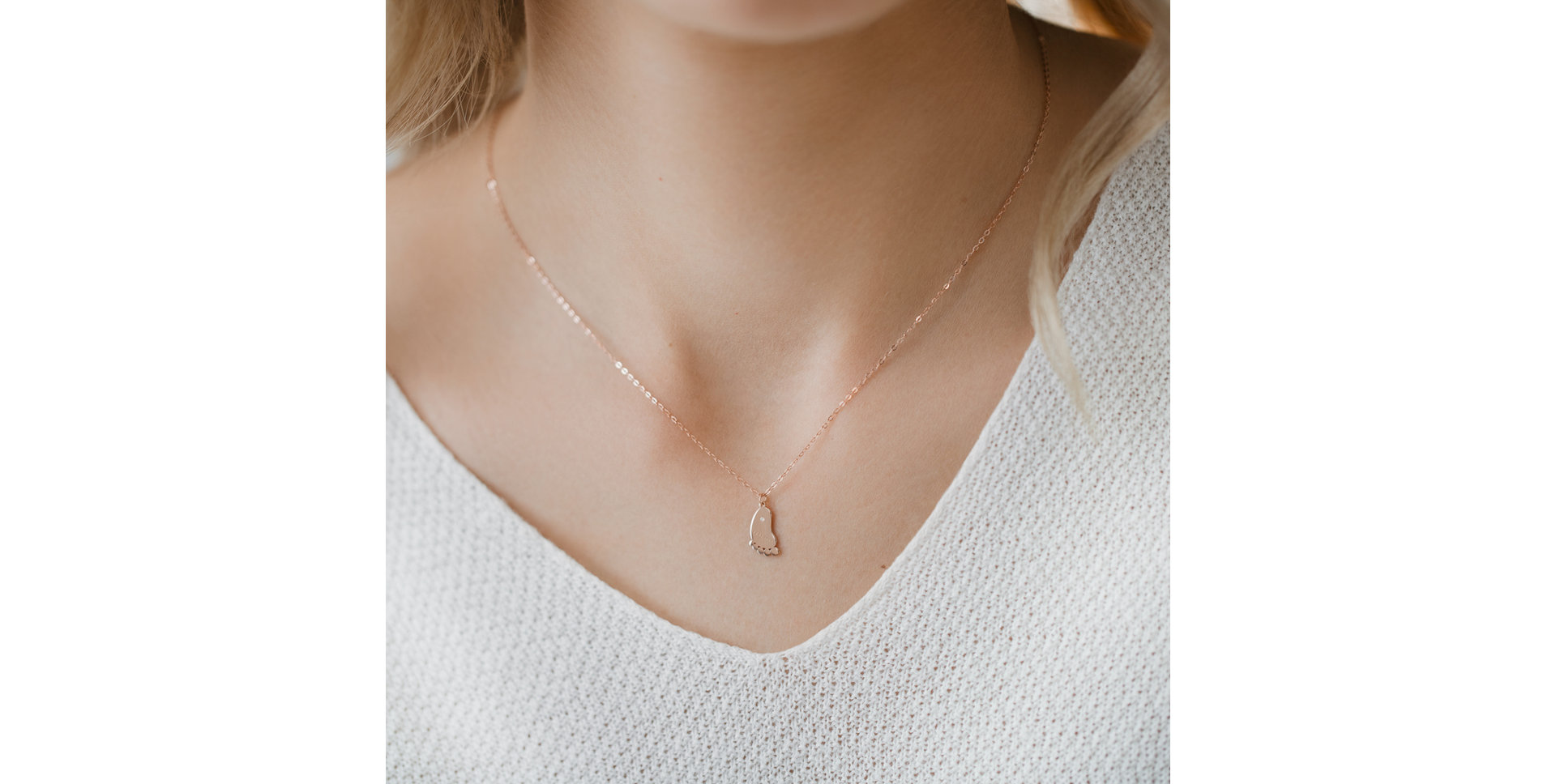 Náhrdelník s diamantom Baby Foot