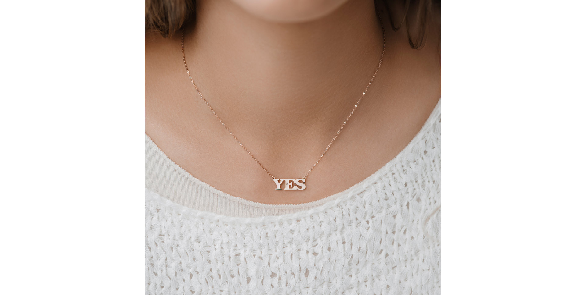 Náhrdelník s diamantom YES