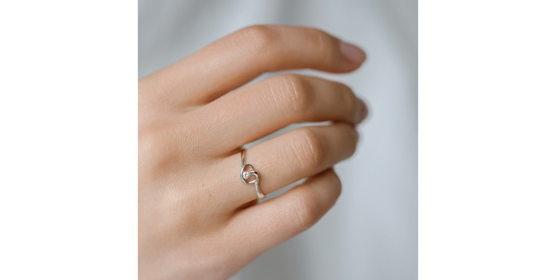 Prsteň s diamantom Love Message