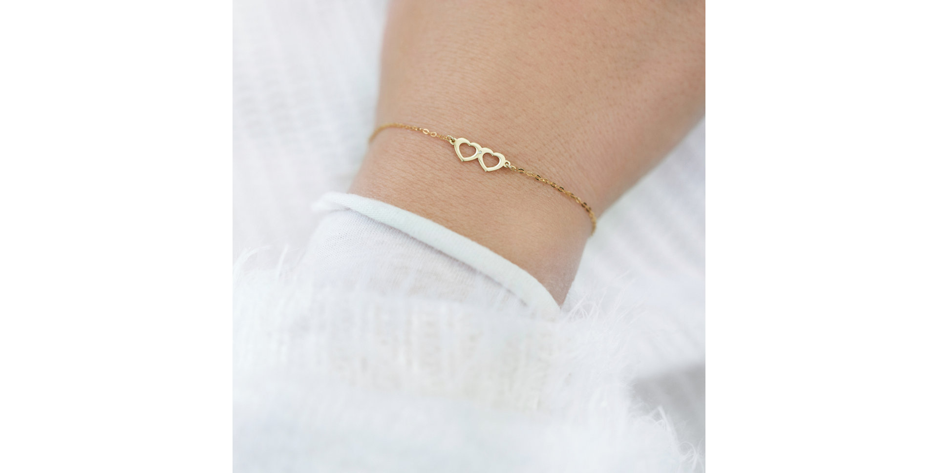 Náramok s diamantom Two Hearts