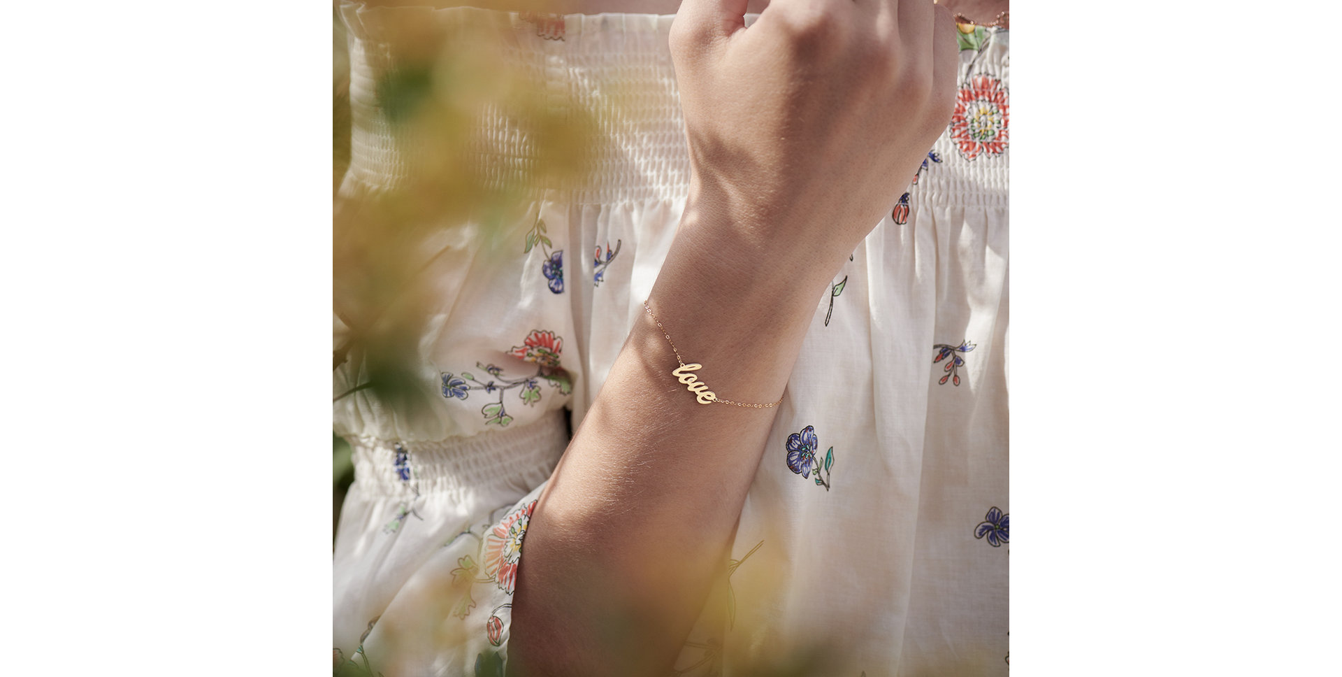 Náramok s diamantom Love