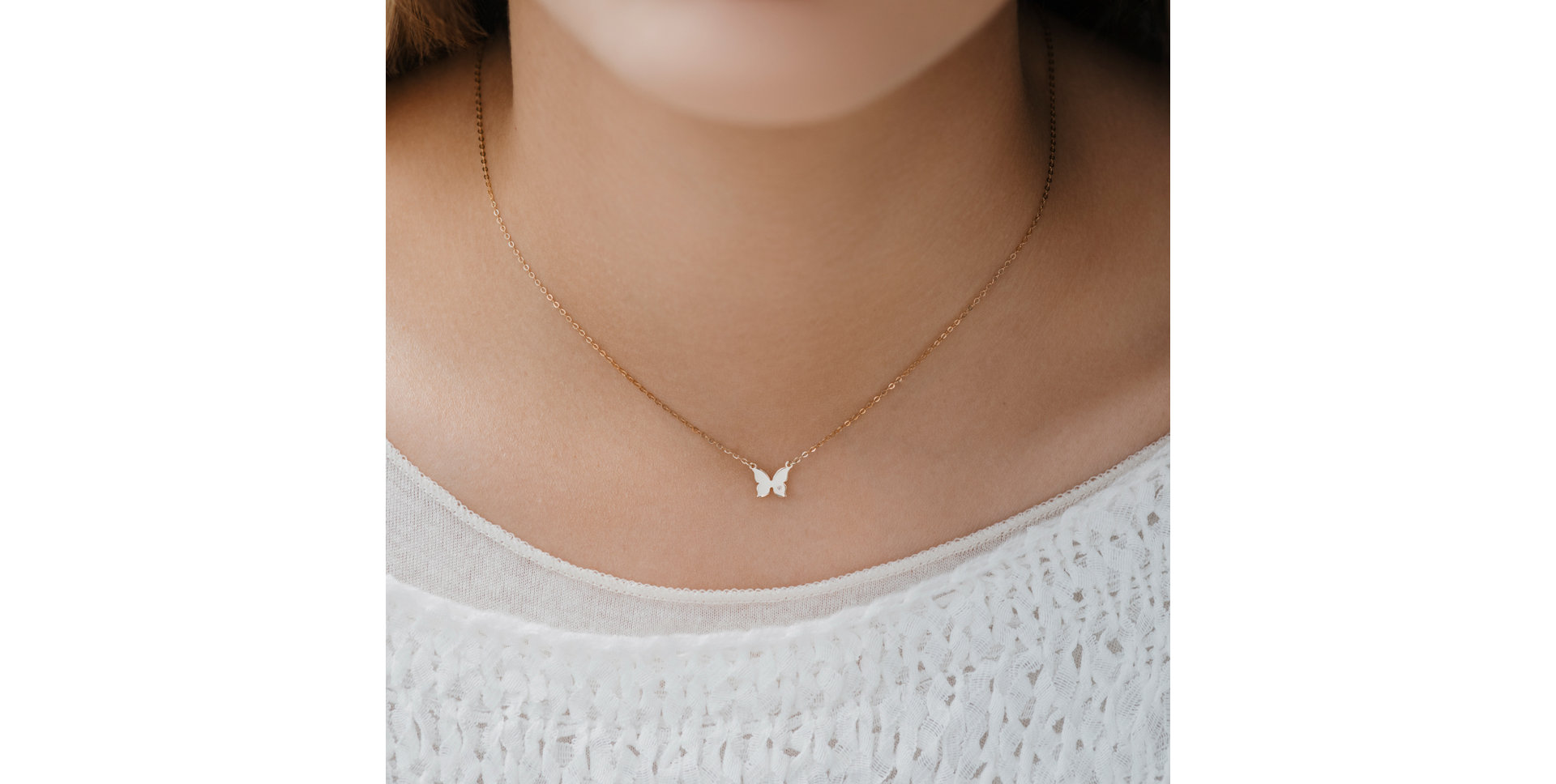 Náhrdelník s diamantom Extra Butterfly