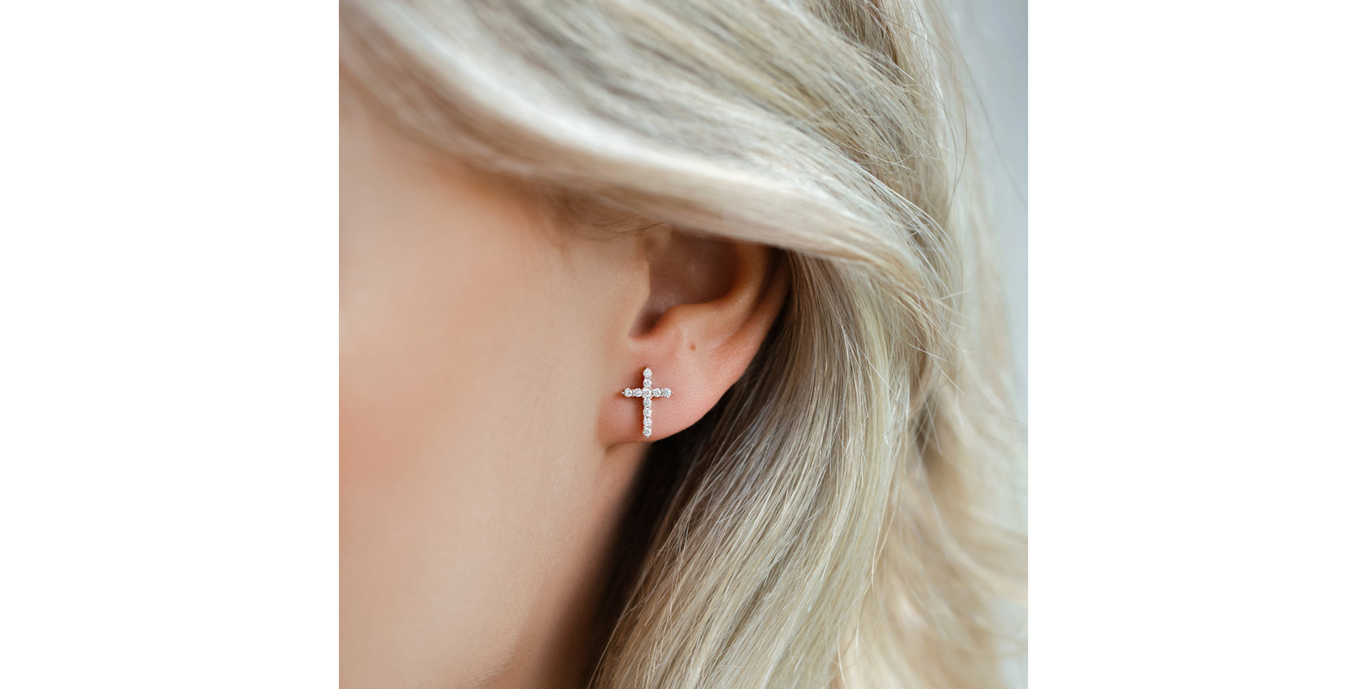 Náušnice s diamantmi Glittering Cross