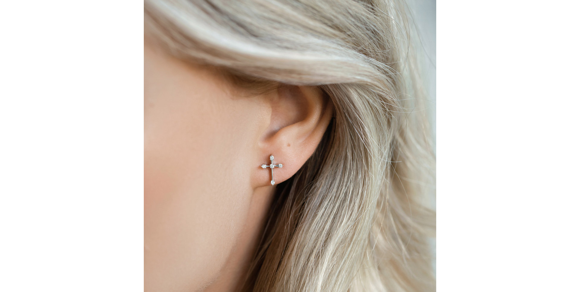 Náušnice s diamantmi Shiny Cross