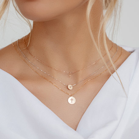 Náhrdelník s diamantom Cross