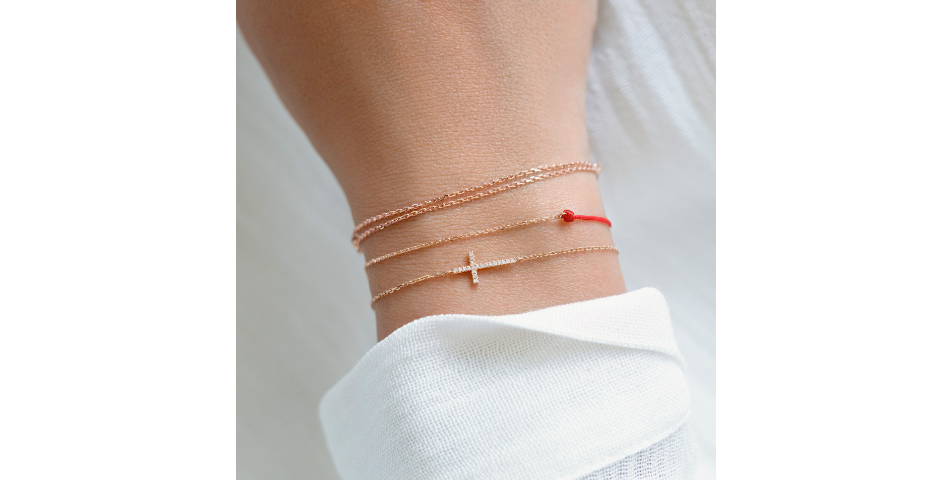 Dámsky náramok so šnúrkou Shiny Chain