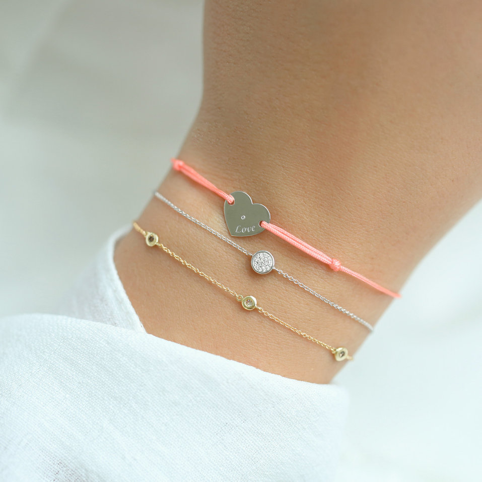 Náramok s bielymi, hnedými a čiernymi diamantmi Dots