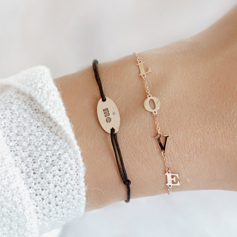 Diamantový náramok so šnúrkou Love