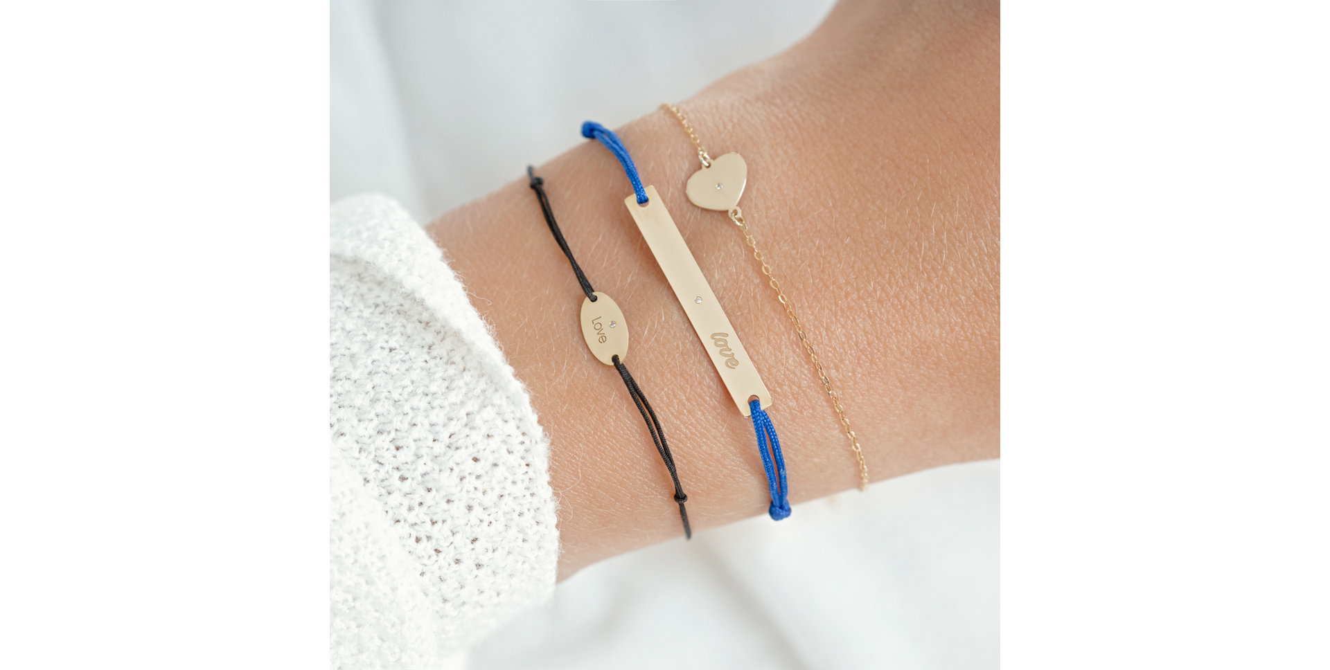 Diamantový náramok so šnúrkou Love