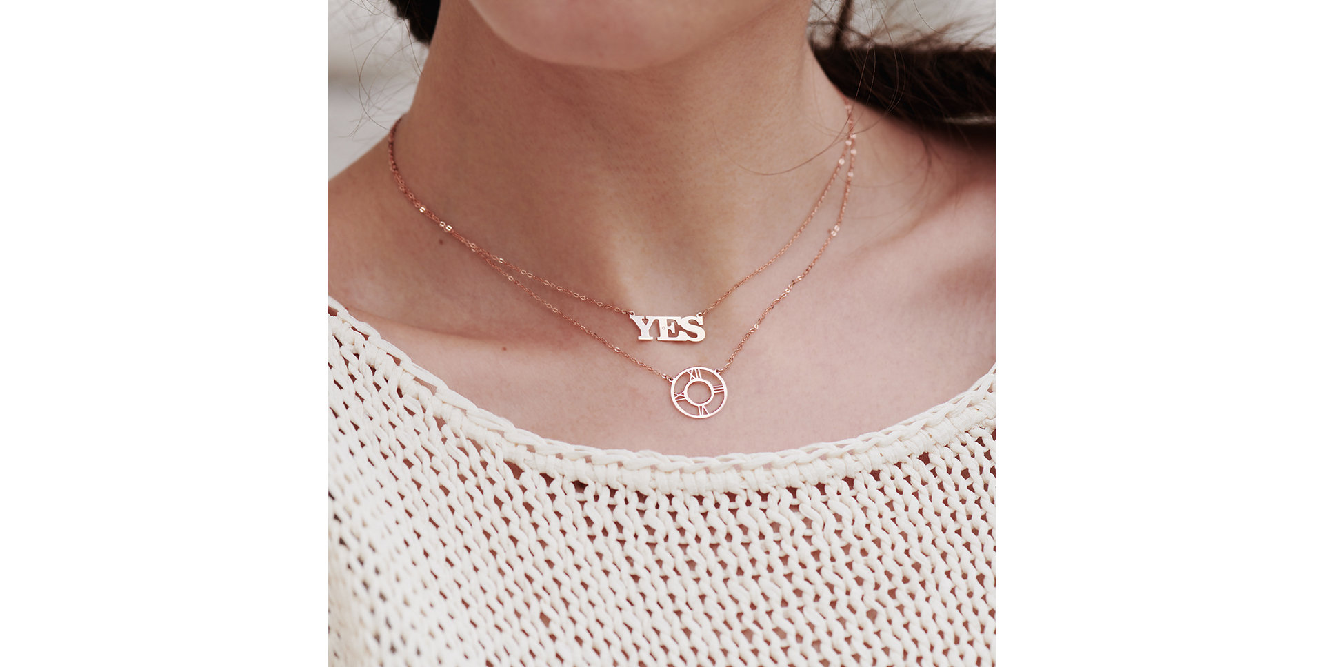 Náhrdelník s diamantom YES