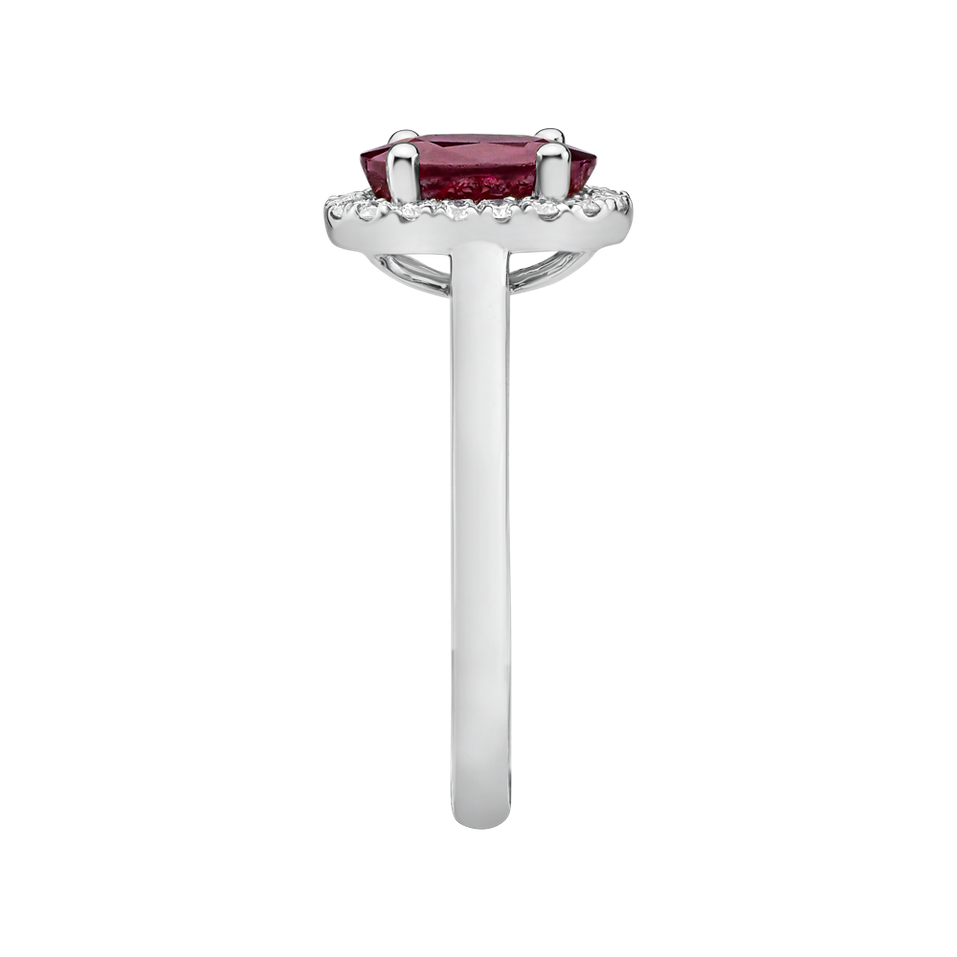 Prsteň s diamantmi a rubínom Princess