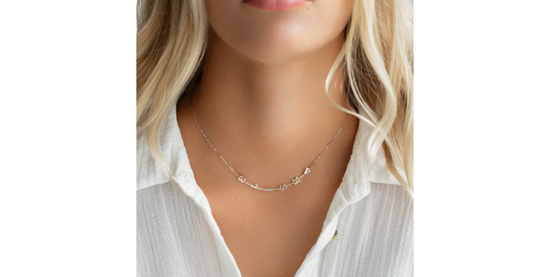 Náhrdelník s diamantom Big Letters