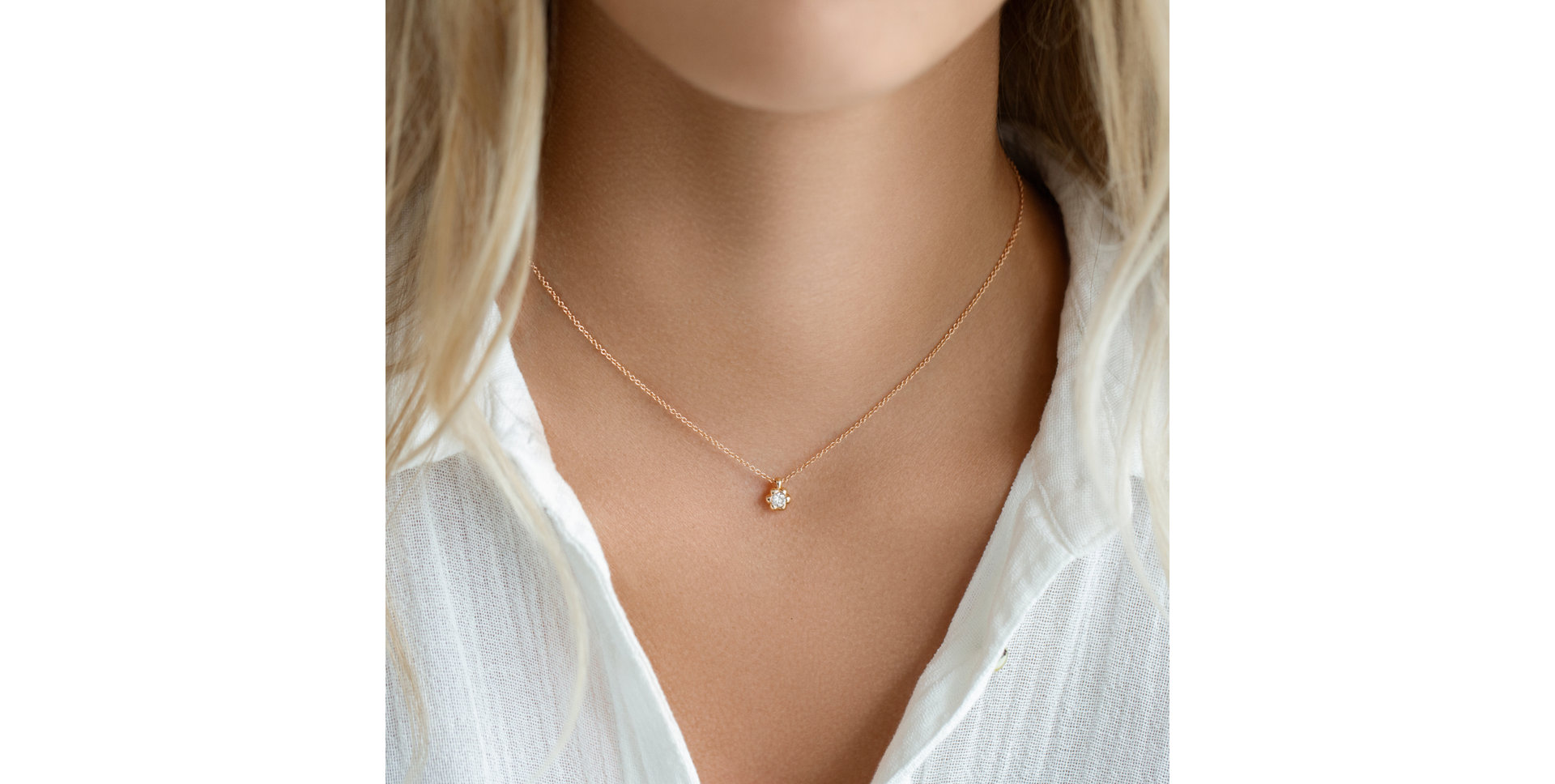 Náhrdelník s diamantom Blooming Love