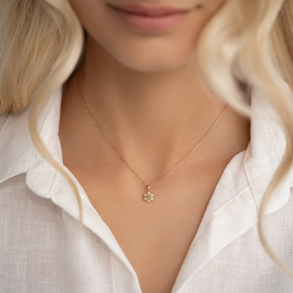 Prívesok s diamantmi a peridotom Fancy Fairytale