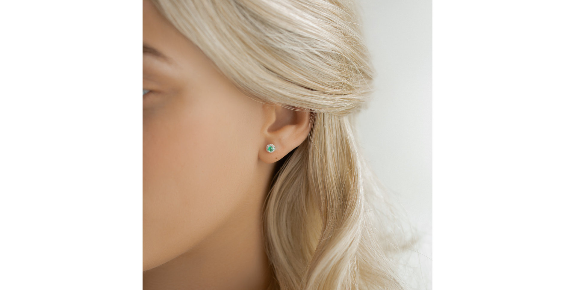 Náušnice so zafírom a diamantmi Everyday Glow