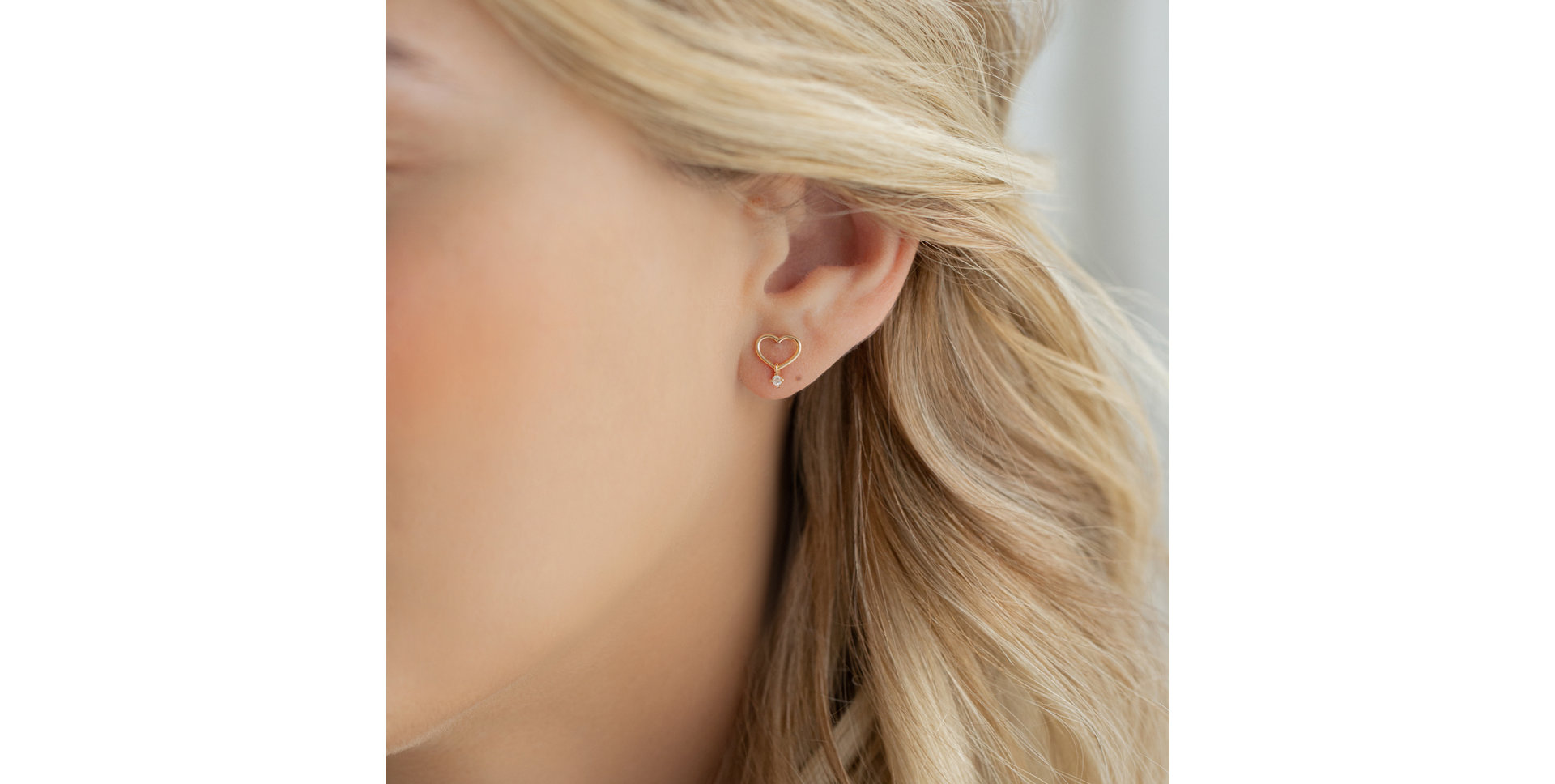 Náušnice s diamantom Heart Tear