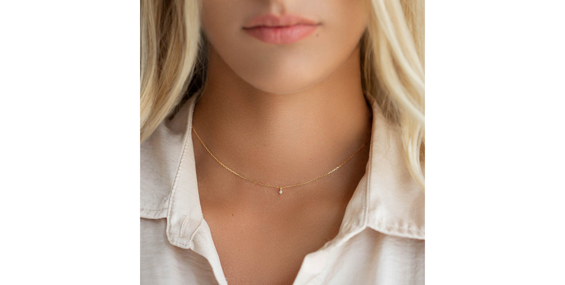 Náhrdelník s diamantom Waltz