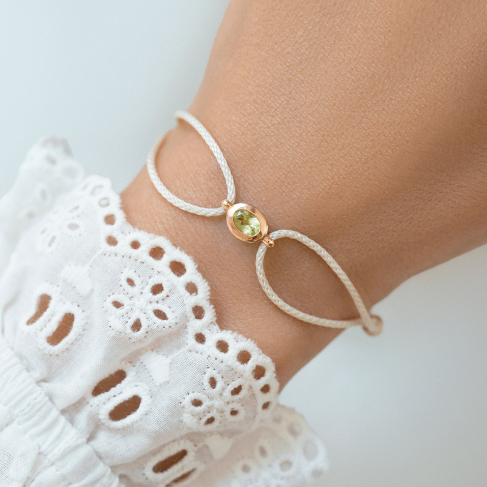 Náramok so šnúrkou a peridotom Third Eye