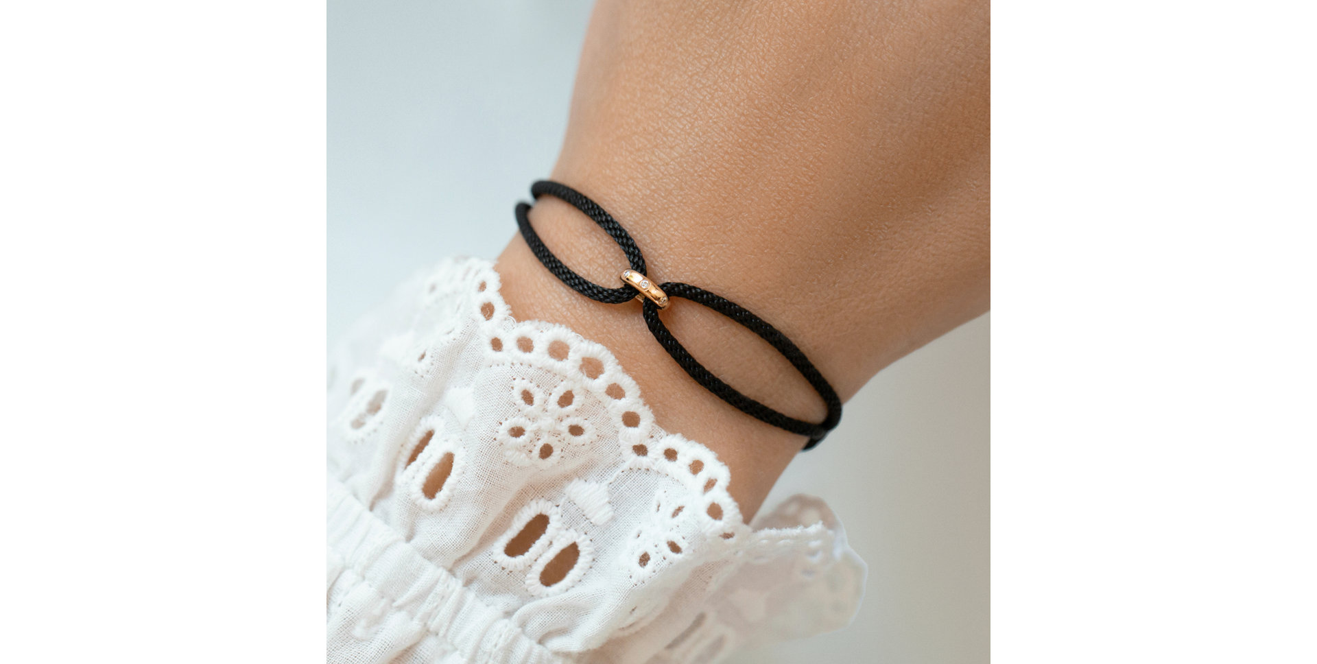 Náramok s diamantmi Glowing Circle