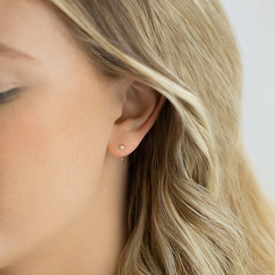 Náušnice s diamantom Tango