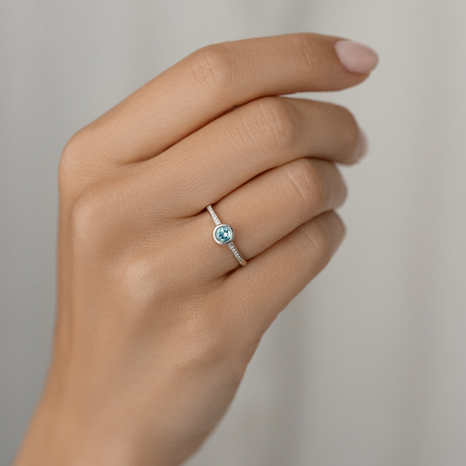 Prsteň s diamantmi a citrínom Regal Sparkle