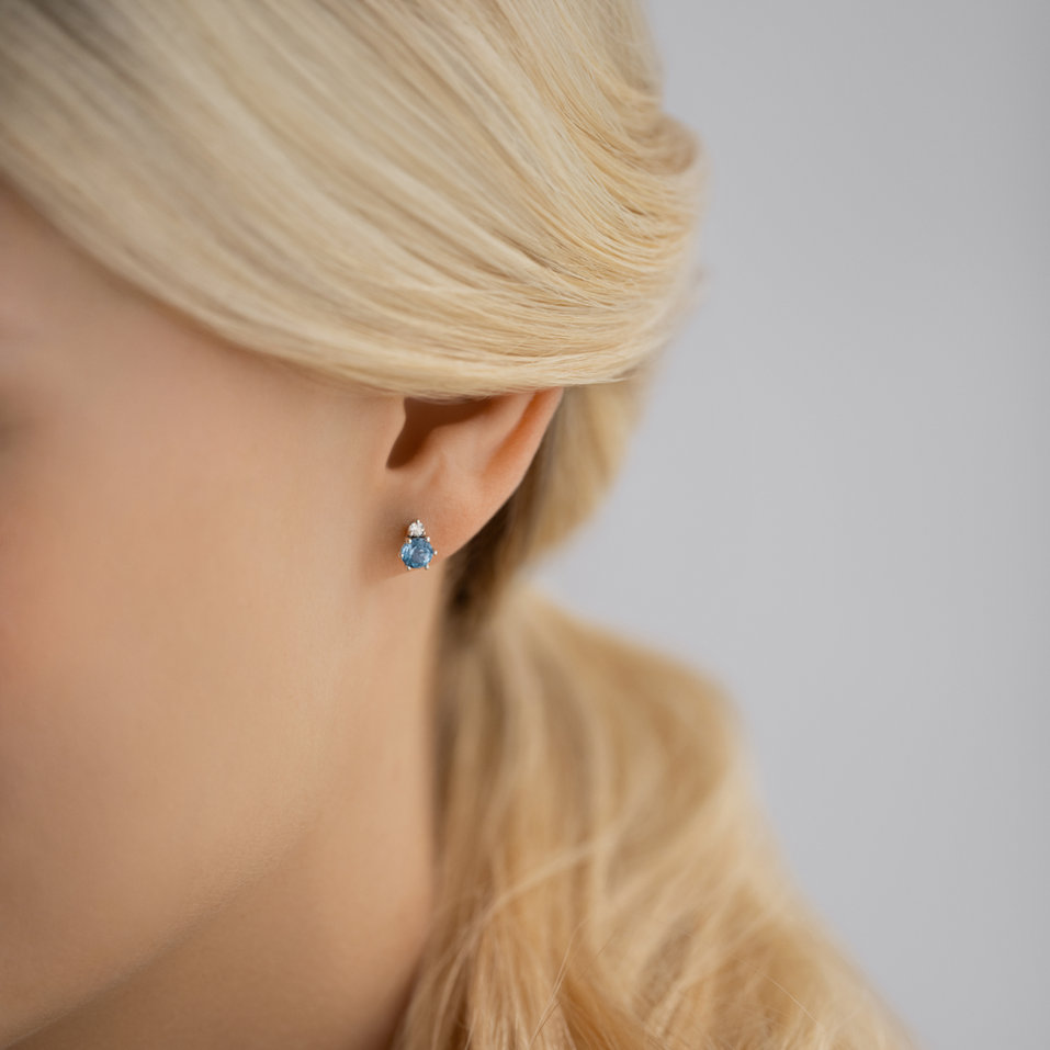 Náušnice s diamantom a rubínom Midnight Serenity