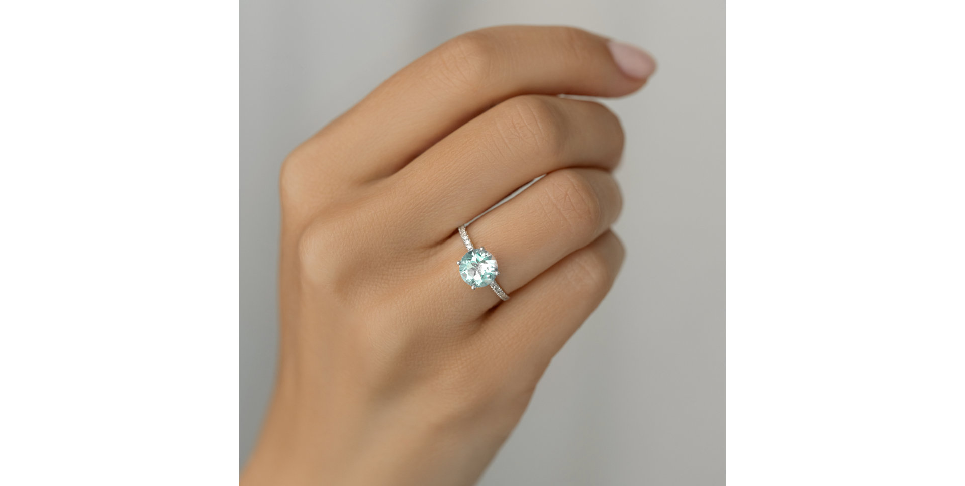 Prsteň s diamantmi a topásom Zorabelle