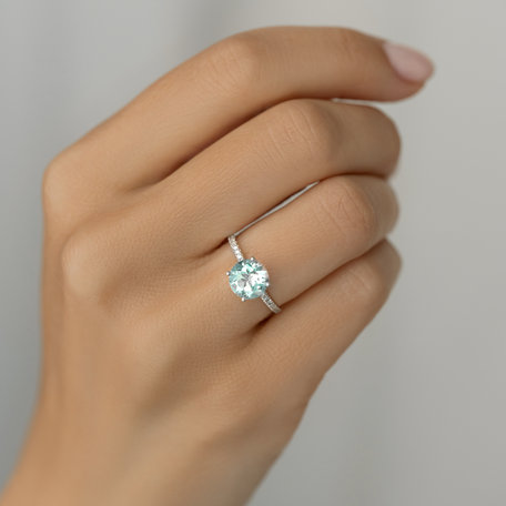 Prsteň s diamantmi a peridotom Zorabelle