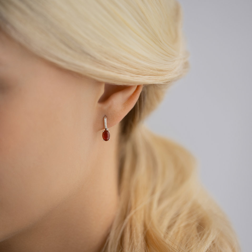 Náušnice s diamantmi a rhodolitom Lauriene