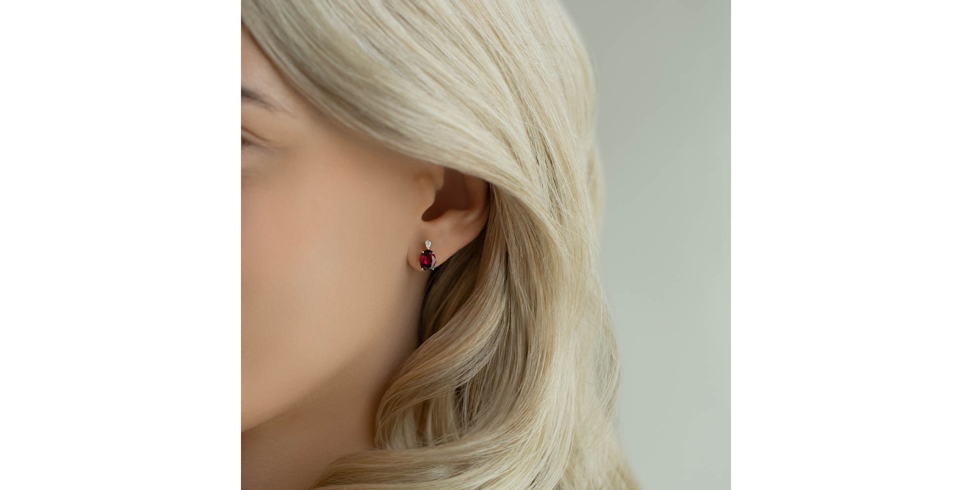 Náušnice s diamantom a rhodolitom Annelise