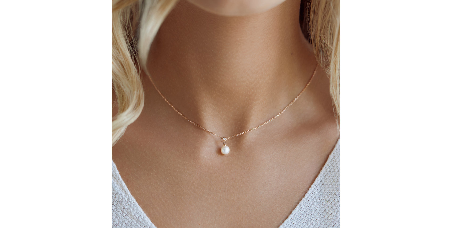 Náhrdelník s diamantom a sladkovodnou bielou perlou Historic Pearl