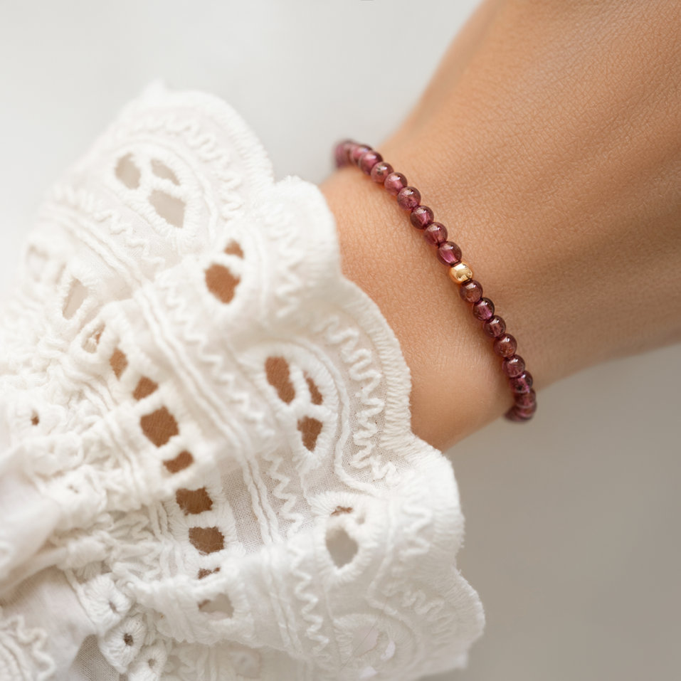 Náramok s granátmi Fancy Beauty