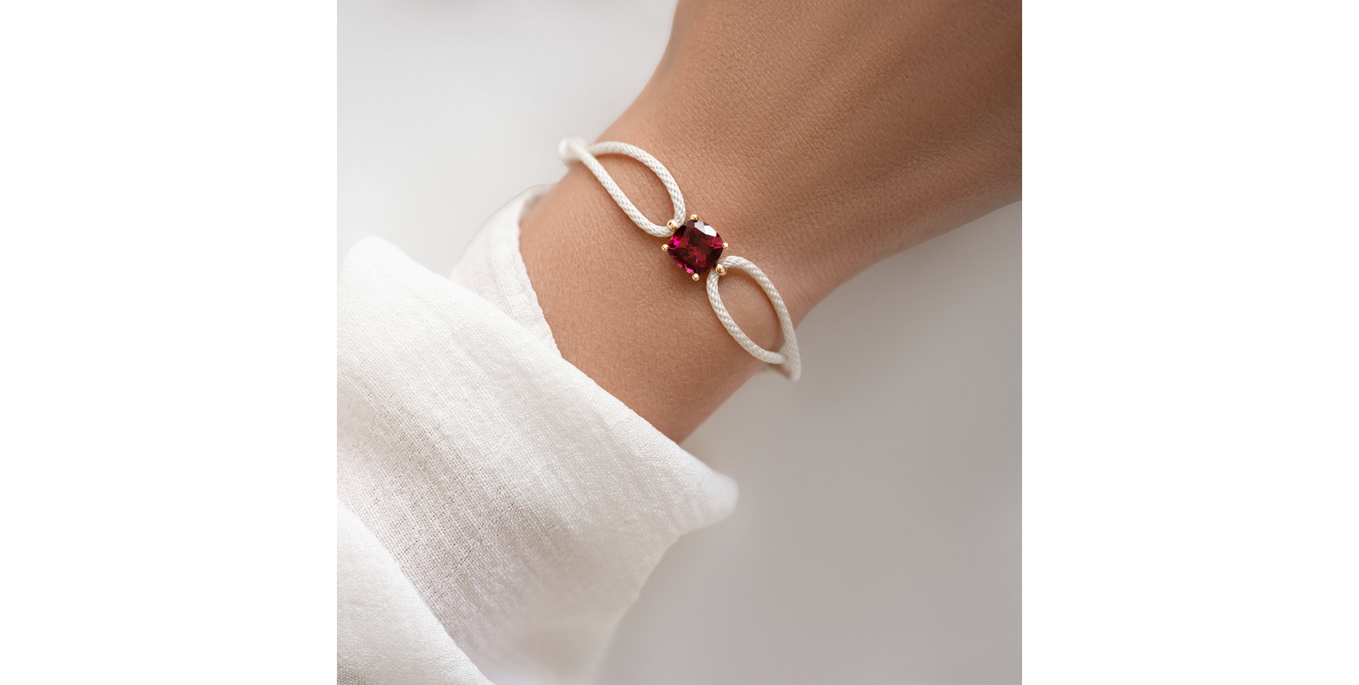 Náramok s topásom Faith